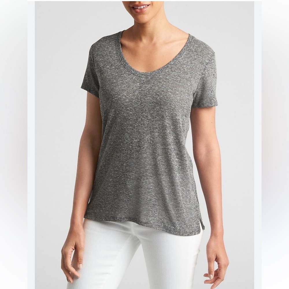 GAP Gray Short Sleeve Tee